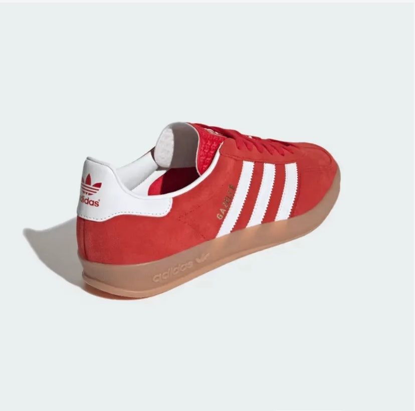 Gazelle Indoor Scarlet Cloud White